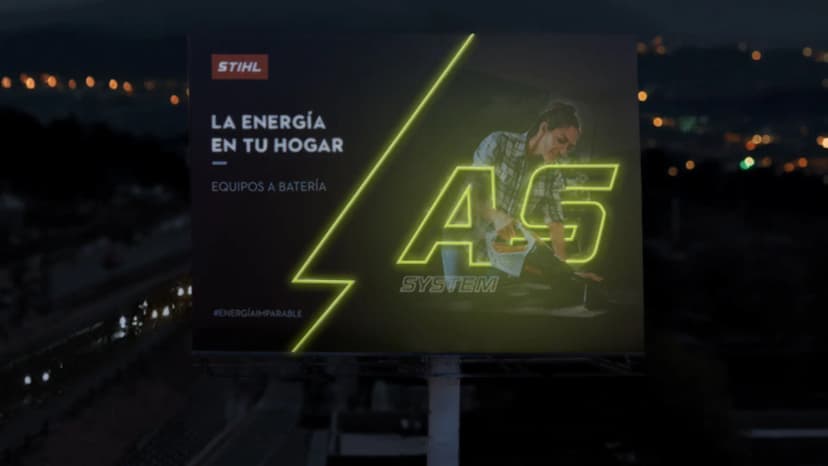 Publicidad con luces led en stihl